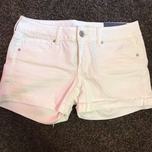 NWT White American eagle shorts size 10
